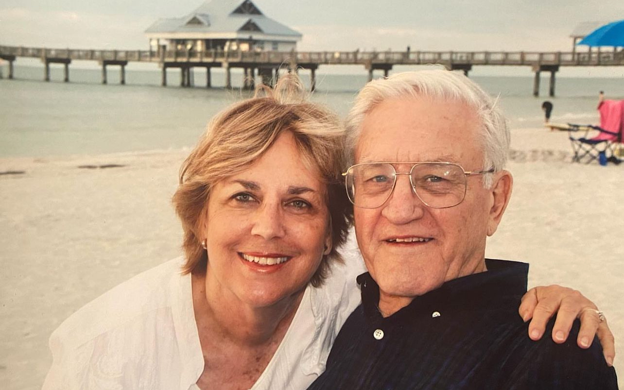 Obit Photo Don Jurries with wife